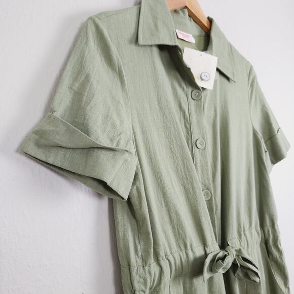 Showpo Marinie Khaki Green Belted Cargo Jumpsuit Utility Romper NWT US 6 - Picture 5 of 12